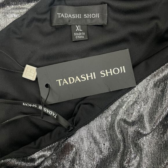 Tadashi Shoji Copley Shoulder Drape Lame Gown Silver Steel Size XL - Picture 13 of 13
